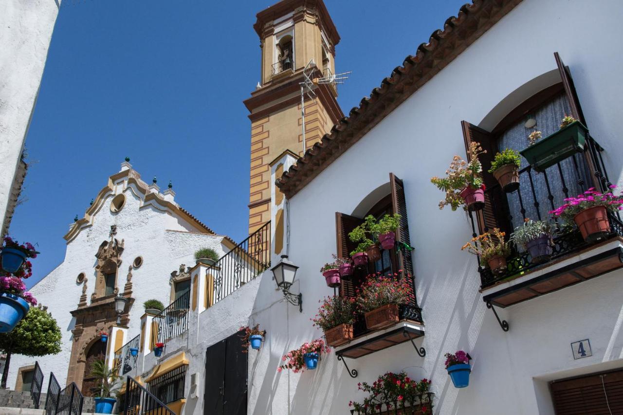 Marina Bay Playa Del Cristo Lägenhet Estepona Exteriör bild